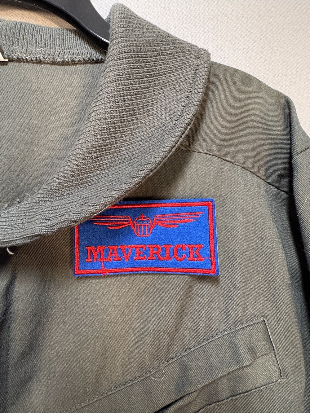 HALLOWEEN Adult Top Gun Flight Suit Costume w/ Mavrick & Goose Patches Large - Picture 7 of 13